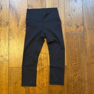 Lululemon Cropped Legging